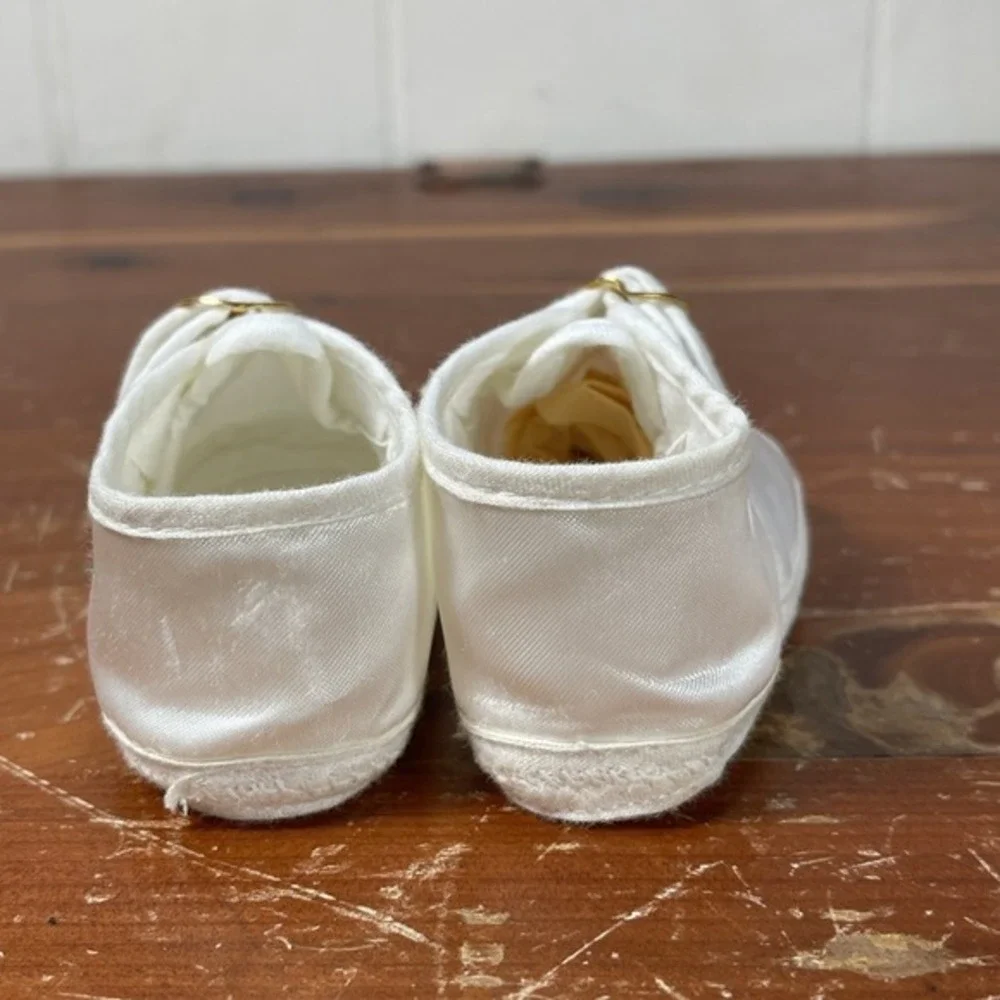Vintage Gold Bug Adorables TV Bootees White Satin Infant Baby Shoes NIB‎